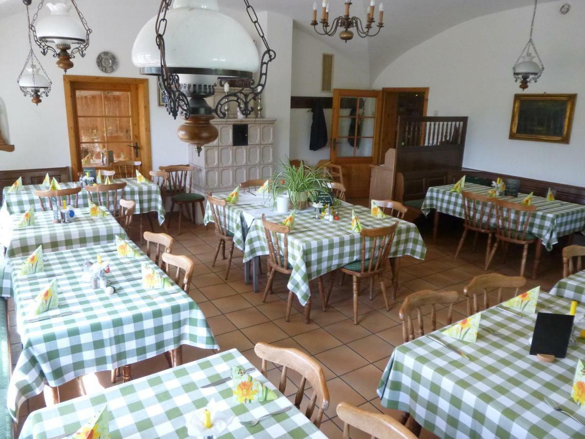 Landgasthof Berg Eurasburg Экстерьер фото